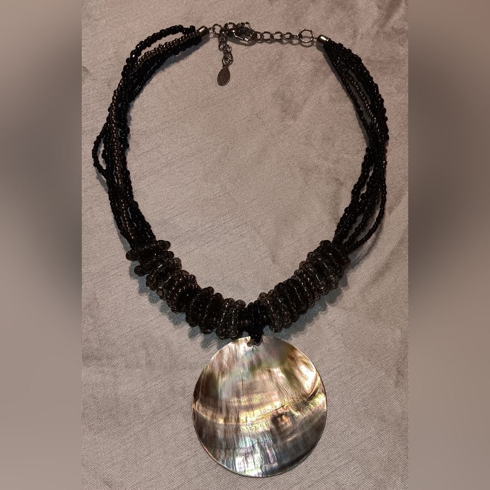 Vintage CJ Banks Shells and bead necklace